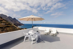 Anaga Ocean Views (B): Mountain and Beach Retreat
